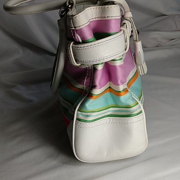 Coach Stripe and White Leather Bag - Picture 4 of 10
